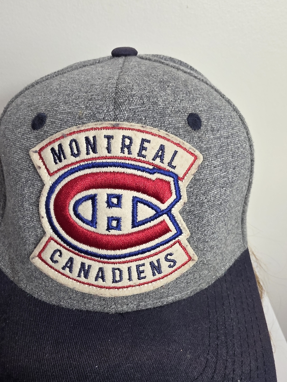 CCM Montreal Canadiens Grey and Navy Baseball Cap - Picture 2 of 9